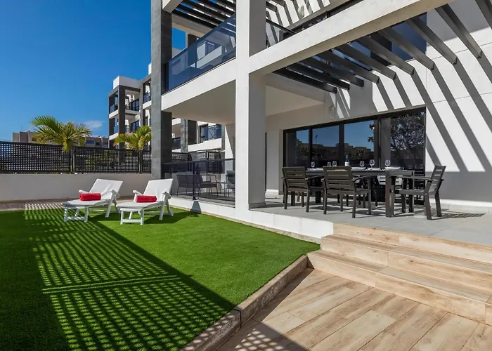 아파트 Medano4you The Strelitzia Terrace 엘메다노